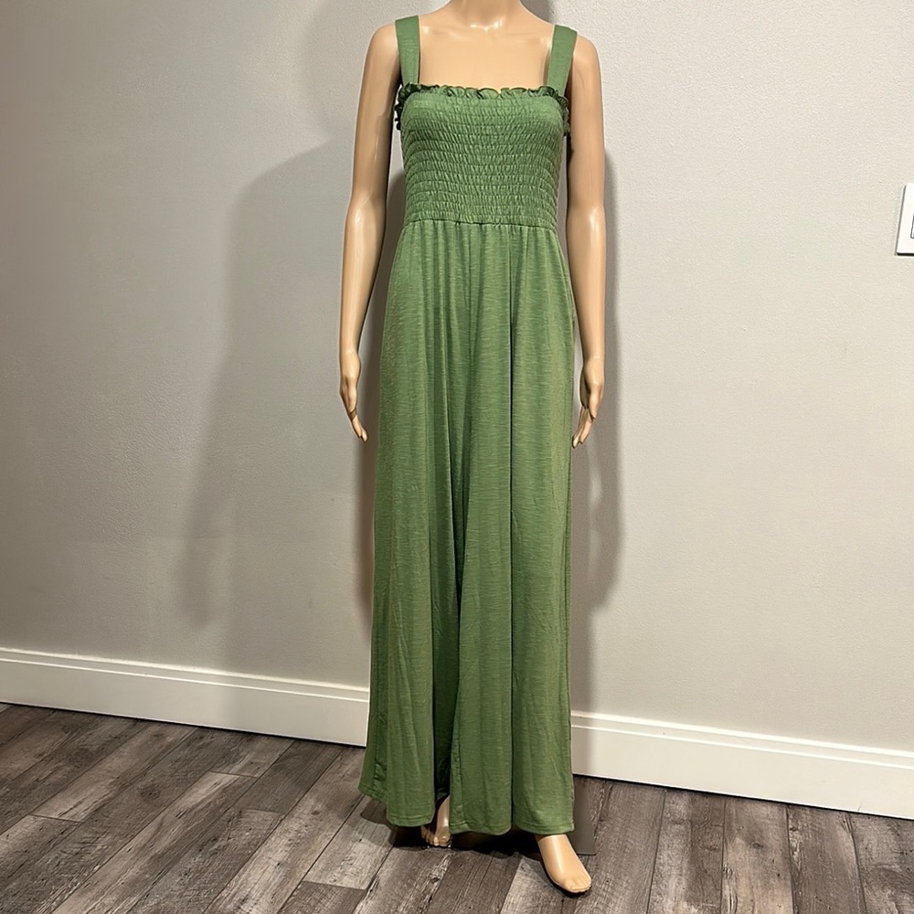Green Sleeveless Jumpsuit